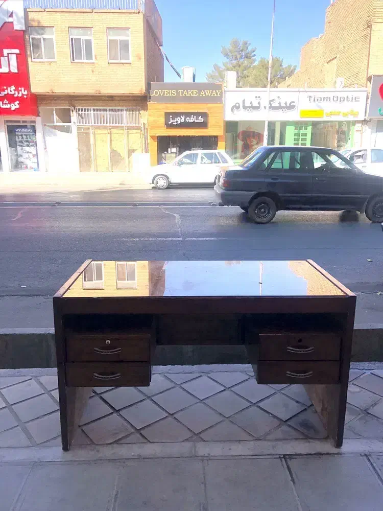 میز چوبی اداری کلاسیک|میز تحریر و کامپیوتر|بیرجند, |دیوار