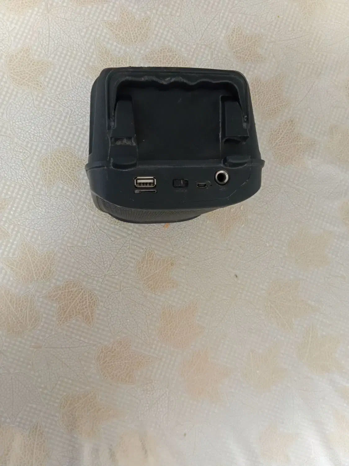 اسپیکر  فلش خور|پخش‌کننده همراه|میانه, |دیوار