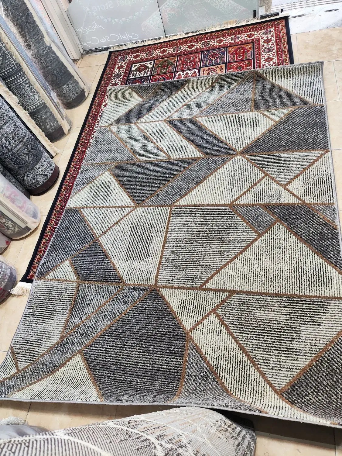 فروش گلیم ۴ و ۶ متری پایین ترین قیمت|گلیم، جاجیم، گبه|مشکیندشت, |دیوار