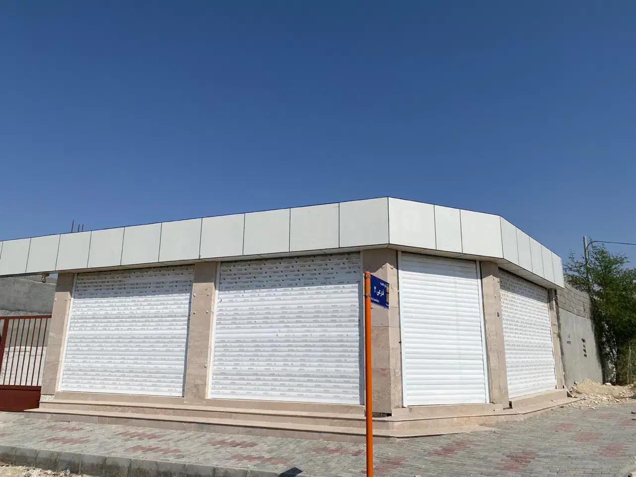 فروش مغازه تجاری بنک بلوار فاطمیه|فروش مغازه و غرفه|بندر کنگان, |دیوار