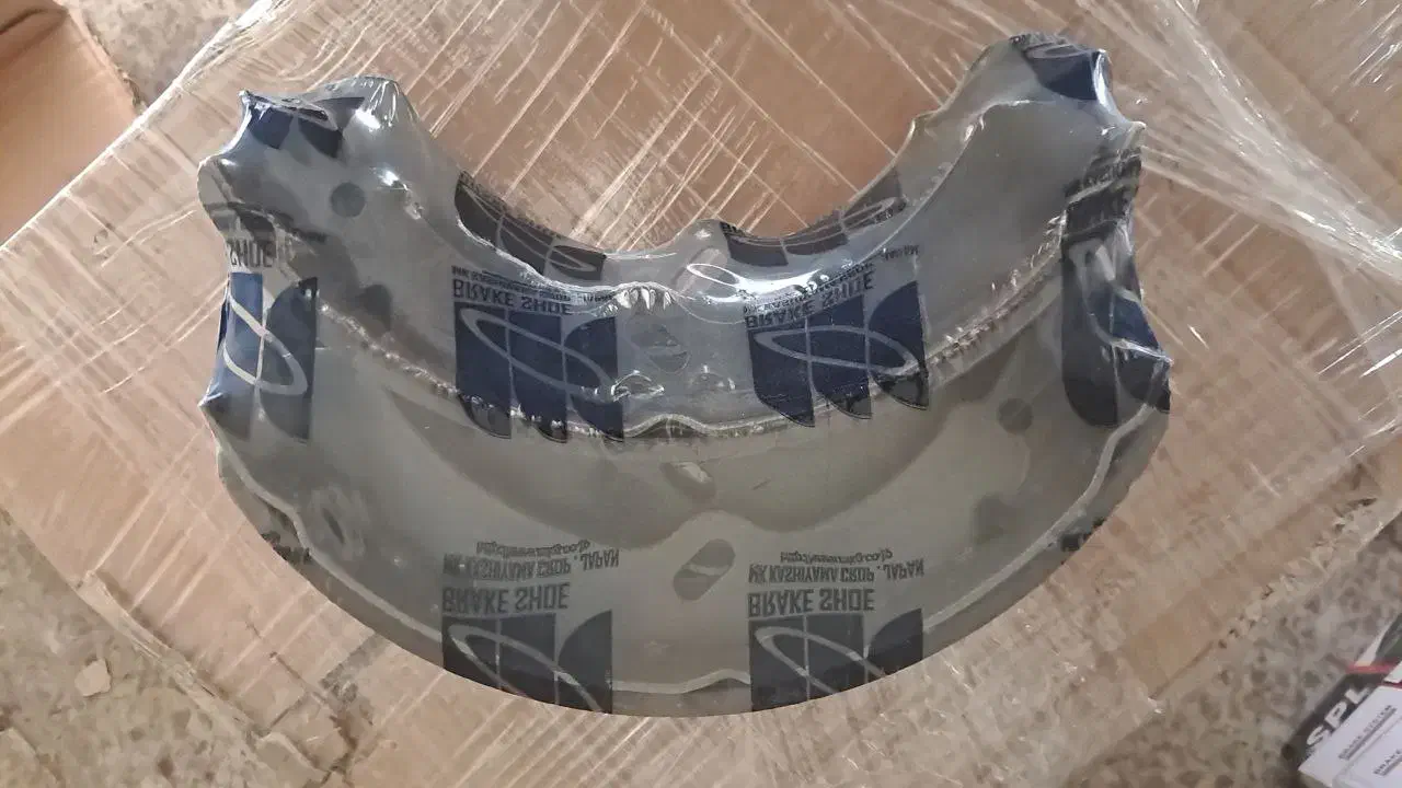 لنت ترمز کفشکی نیسان|قطعات یدکی و لوازم جانبی|قزوین, |دیوار