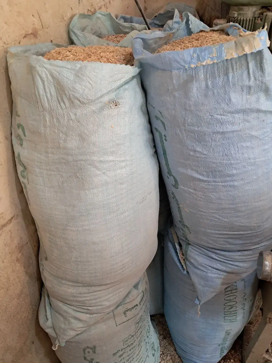 پوشال خاک اره برای بوقلمون مرغ و خروس اسب خرگوش|لوازم جانبی حیوانات|تهران, جیحون|دیوار