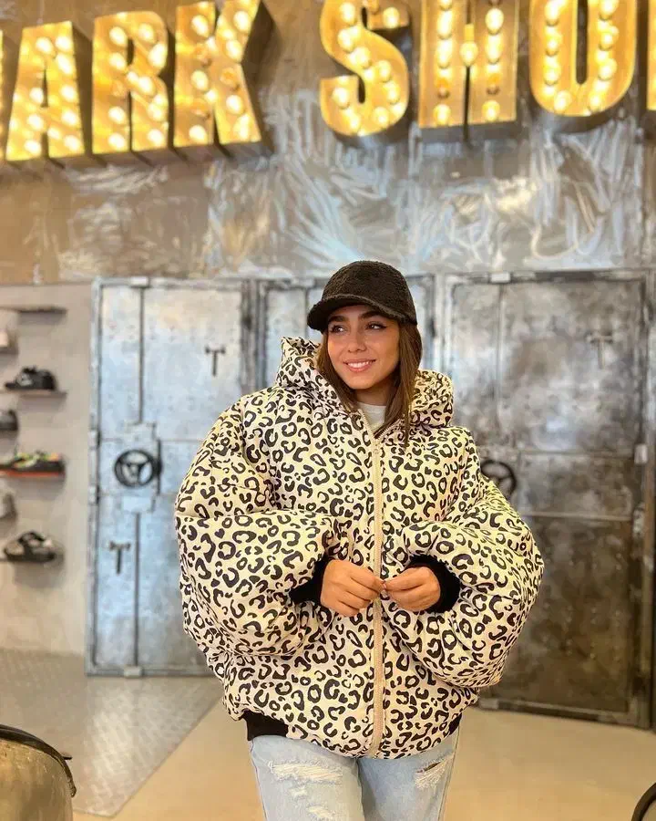 کاپشن پلنگی|لباس|لشت نشا, |دیوار