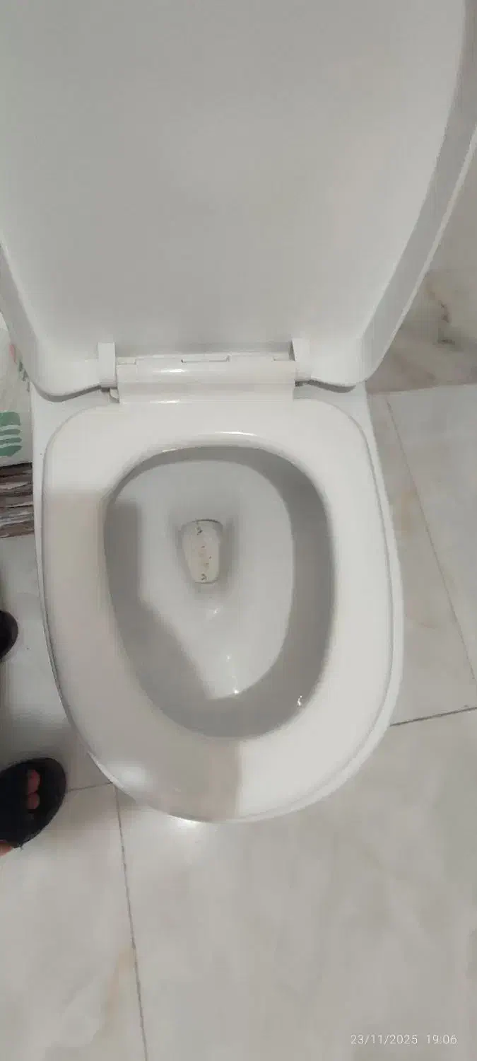 تولت فرنگی در حد نو|لوازم سرویس بهداشتی|باغستان, |دیوار