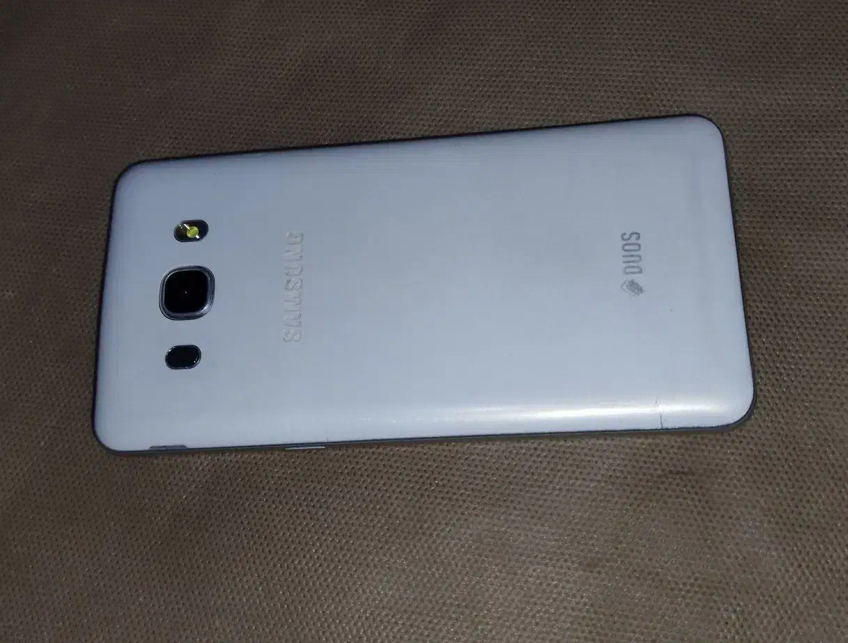 گوشی موبایل سامسونگ J5 2016 فقط LCD خرابه|موبایل|شیراز, بازار|دیوار