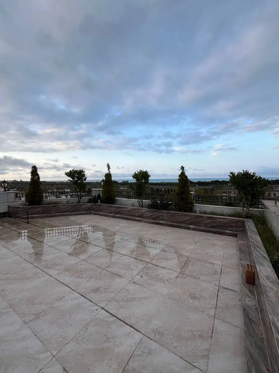 ۲۸۰متر دوبلکس با ویو دریاوجنگل، روف مجزا با جکوزی|فروش آپارتمان|نوشهر, |دیوار