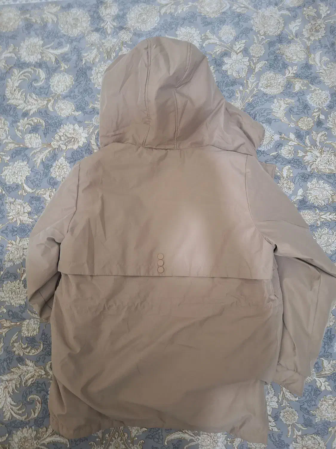 کاپشن|لباس|پاکدشت, پاکدشت (مامازند)|دیوار