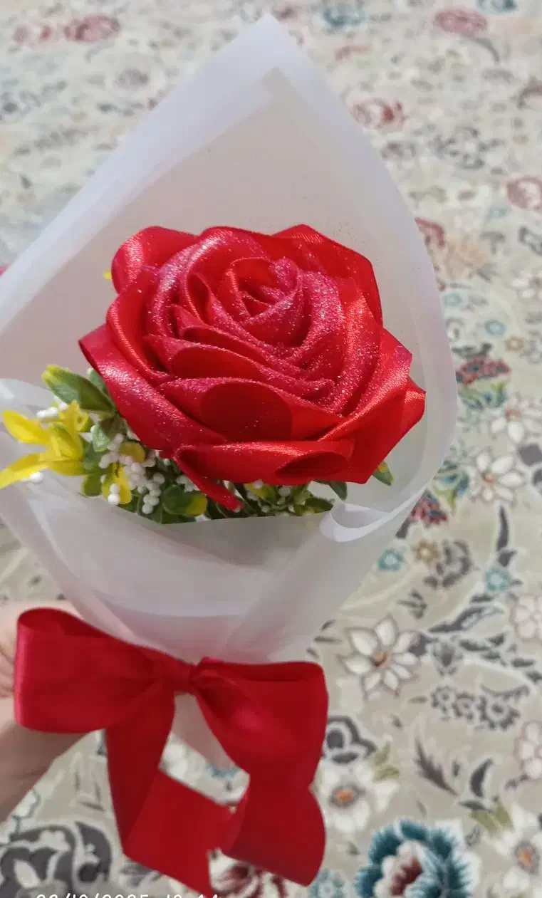 گل رز تک شاخه شاین دار|گل مصنوعی|رشت, بازار|دیوار