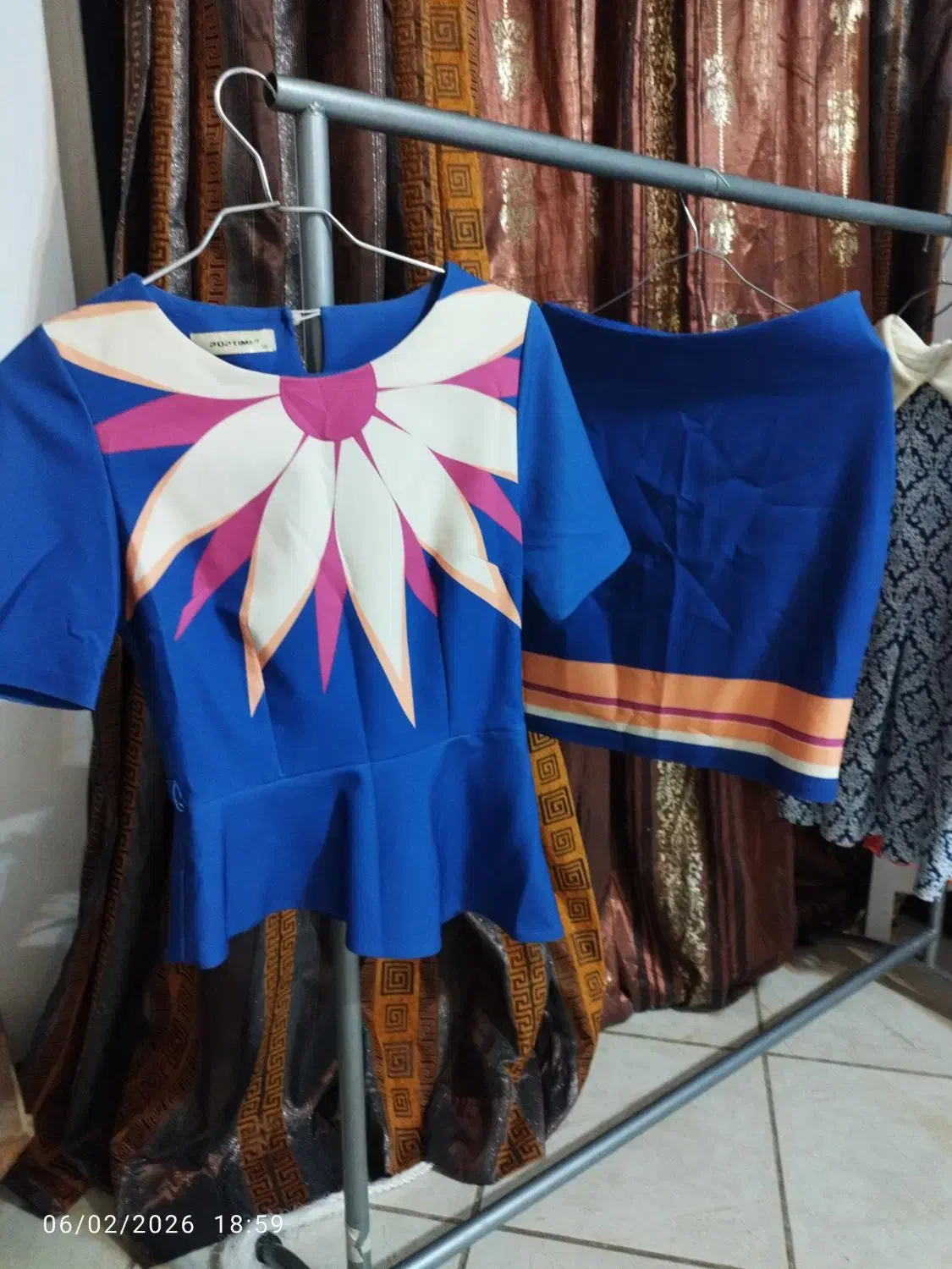 لباس مجلسی|لباس|کرمان, |دیوار