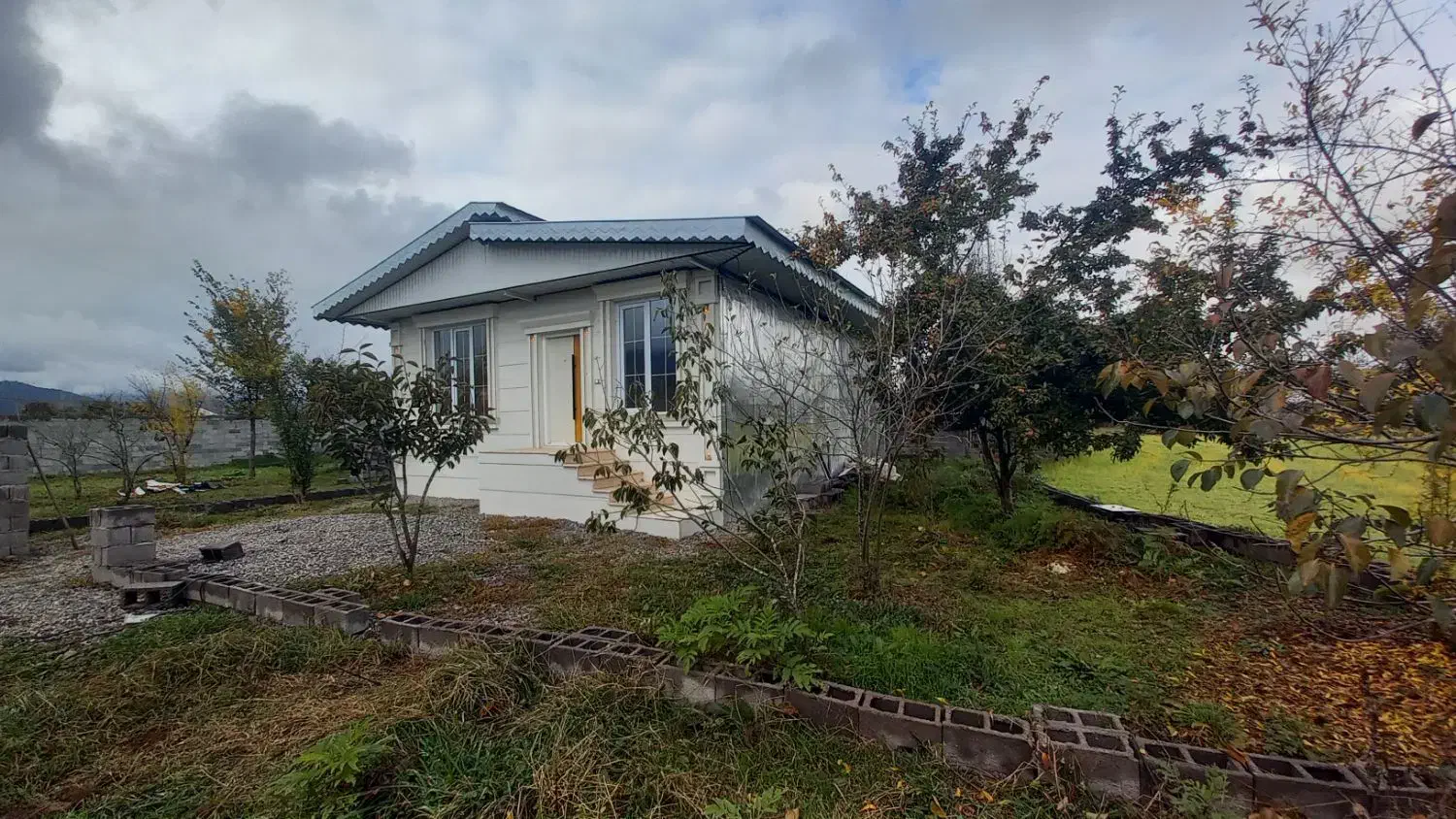 ویلا نو ساز ۳۰۰ متری ۲خواب در گوراب زرمیخ|فروش خانه و ویلا|گوراب زرمیخ, |دیوار