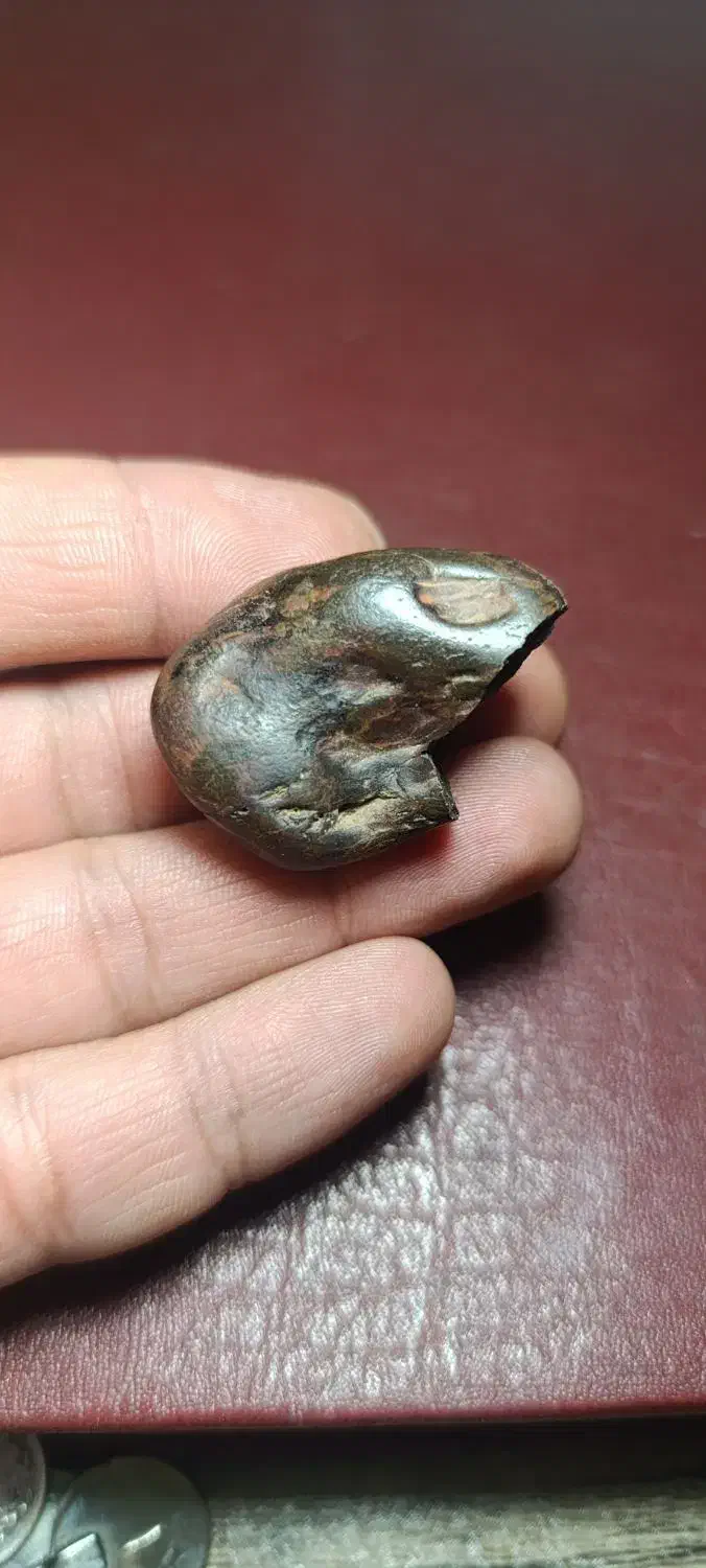 مشکوک به شهاب سنگ|کلکسیون اشیاء عتیقه|مشهد, فاطمیه|دیوار