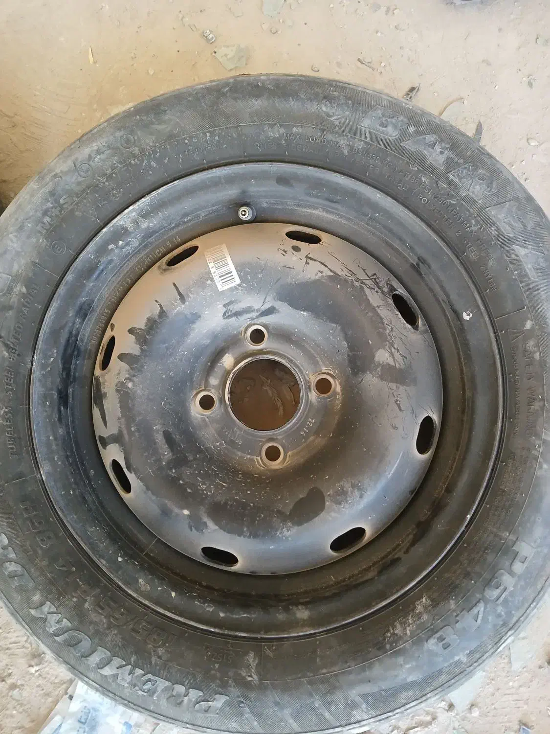 رینگ پژویی دور ۱۴ درحد خشک صحیح و سالم|قطعات یدکی و لوازم جانبی|خاش, |دیوار