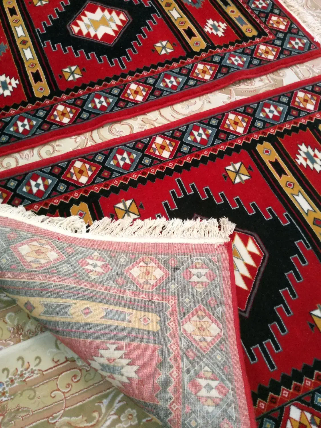 دو عدد فرش ۷۰۰شانه|فرش|سنندج, |دیوار