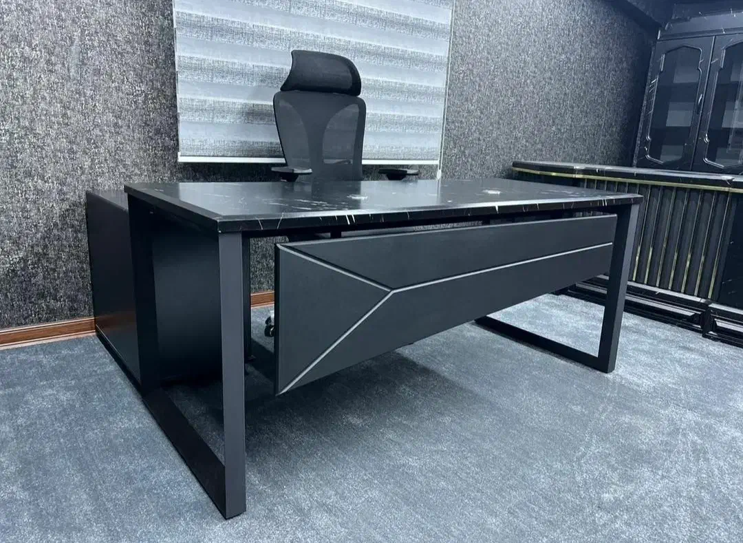 میز پایه فلزی/میز کنفرانس/میز مدیریت|دفتر کار|سنندج, |دیوار