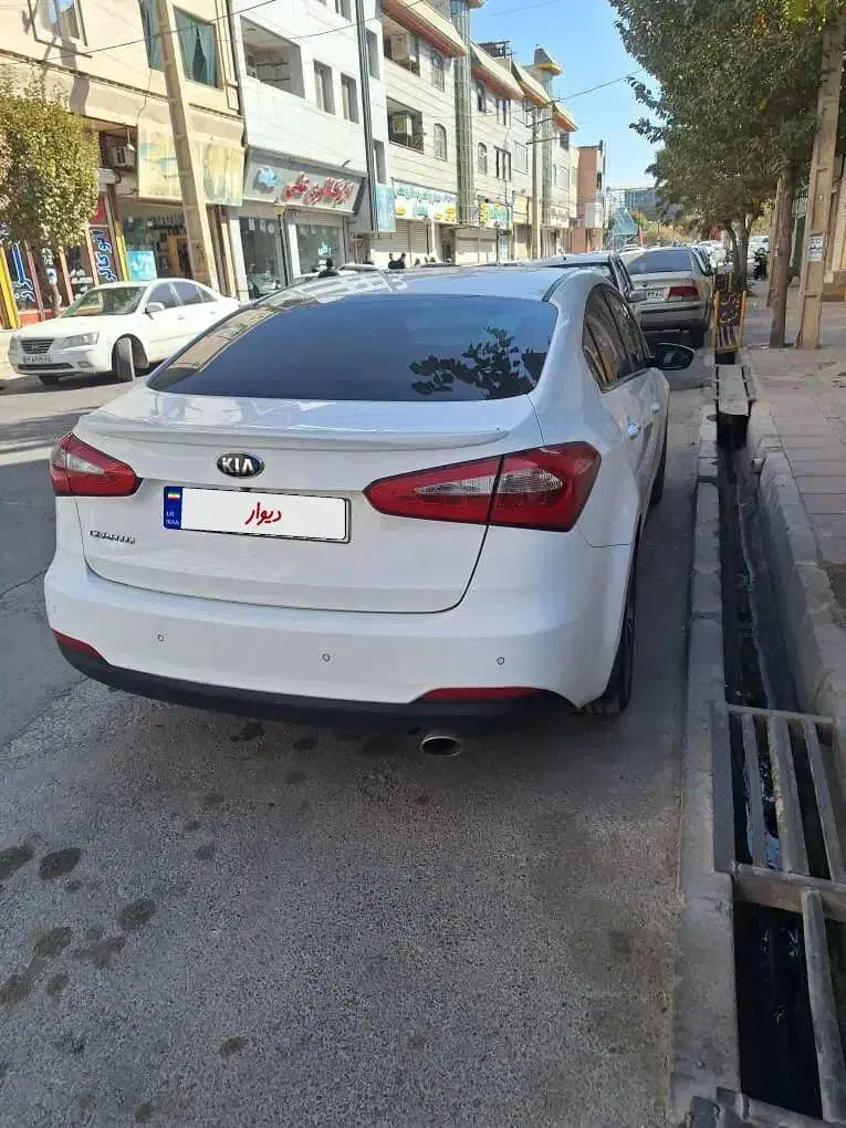 سراتو ۲۰۱۵|خودرو سواری و وانت|یزد, |دیوار