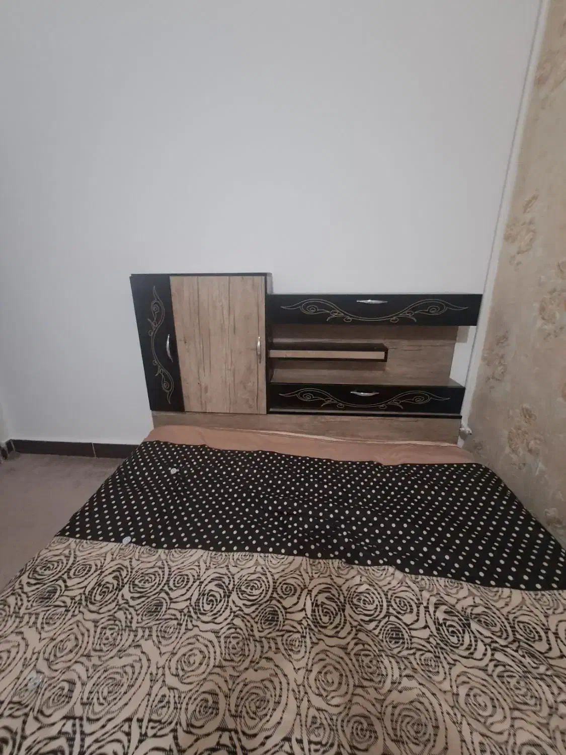 تخت خواب دونفره با تشک خوشخواب|تخت و سرویس خواب|تاکستان, |دیوار