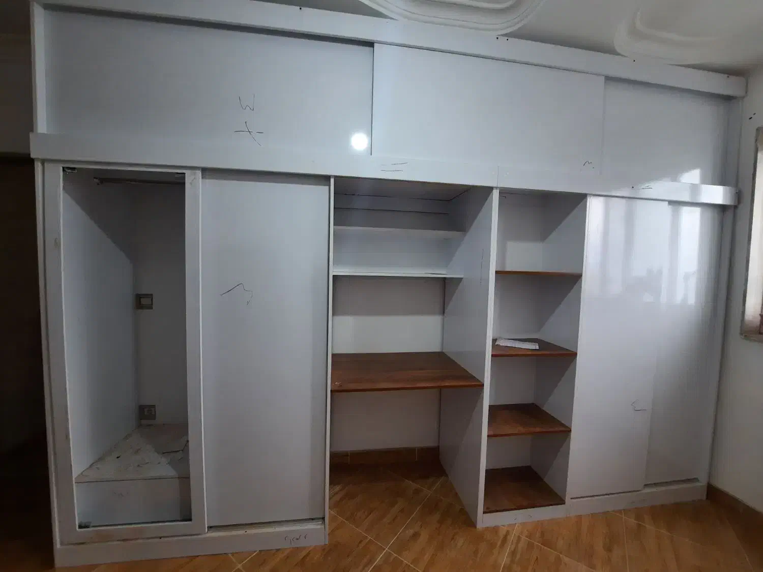 کمد دیواری|جاکفشی، کمد، دراور|رشت, باهنر|دیوار