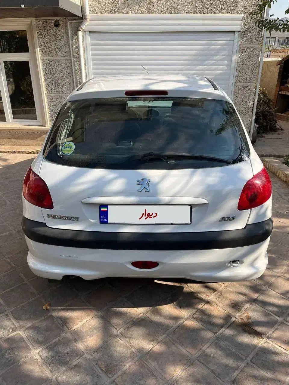 پژو۲۰۶ مدل۱۴۰۱ کم کار|خودرو سواری و وانت|هشتگرد, شهرک ولیعصر (مصلی)|دیوار