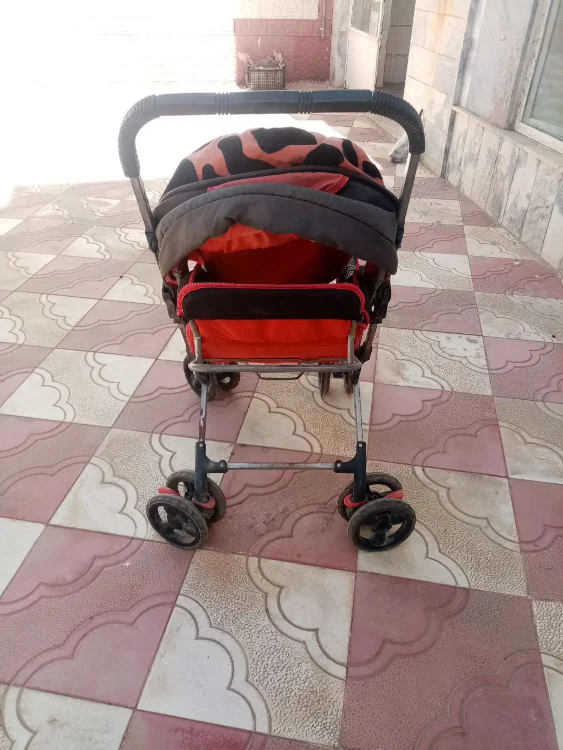 کالسکه بچه|کالسکه و لوازم جانبی|تربت‌حیدریه, حسنی بالا|دیوار