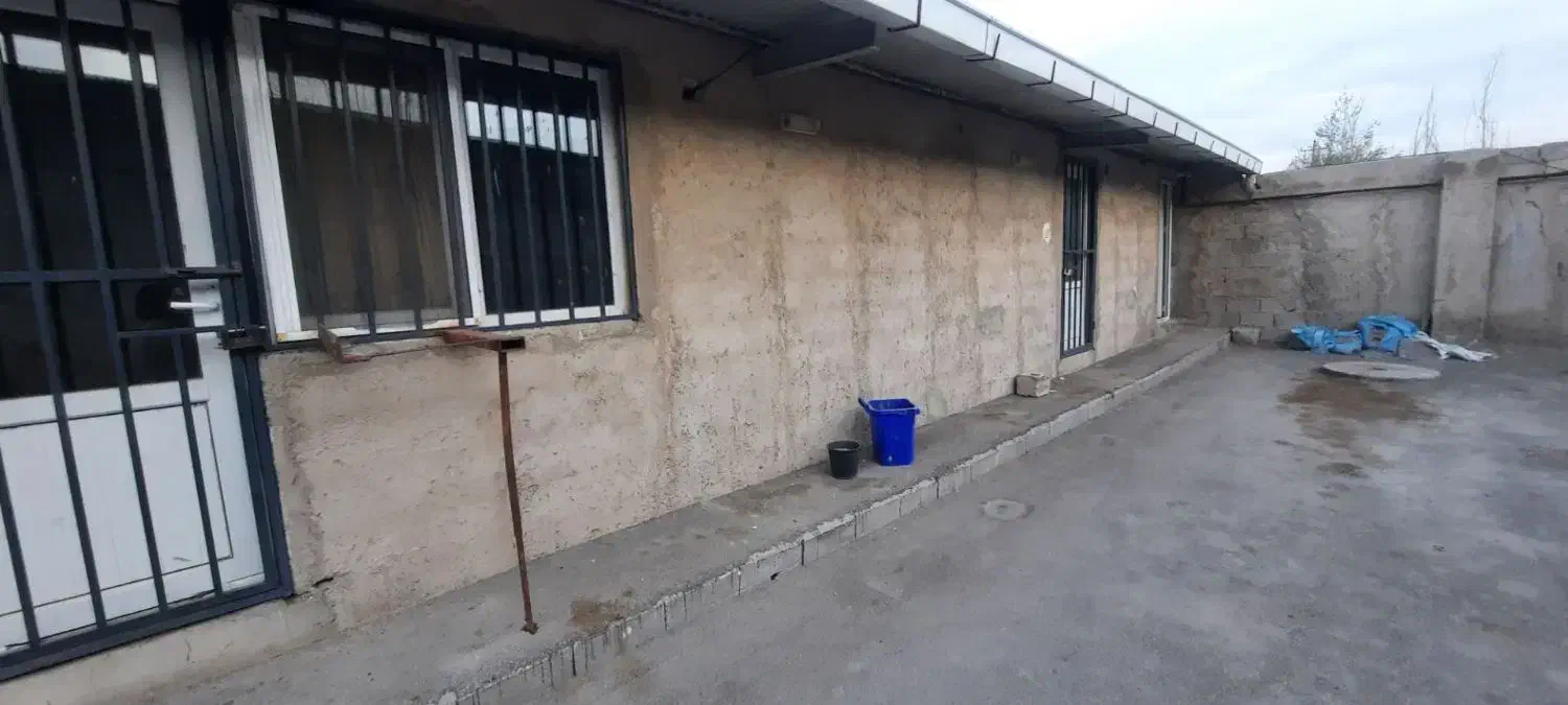 اجاره سالن دو نبش/ بر جاده تبریز اهر/گمند|اجارهٔ دفتر صنعتی، کشاورزی، تجاری|تبریز, |دیوار