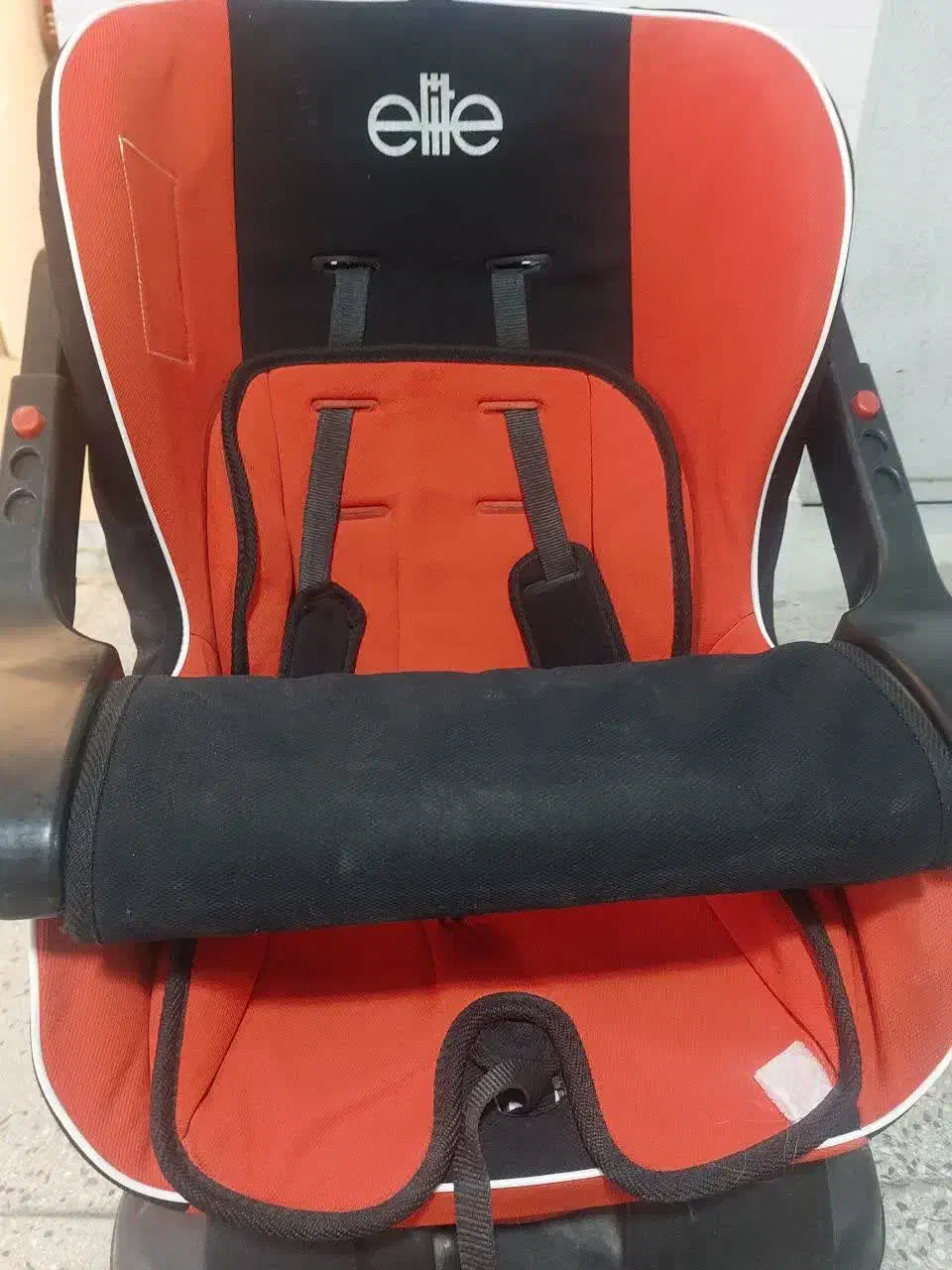 صندلی کودک|اسباب و اثاث بچه|اراک, |دیوار