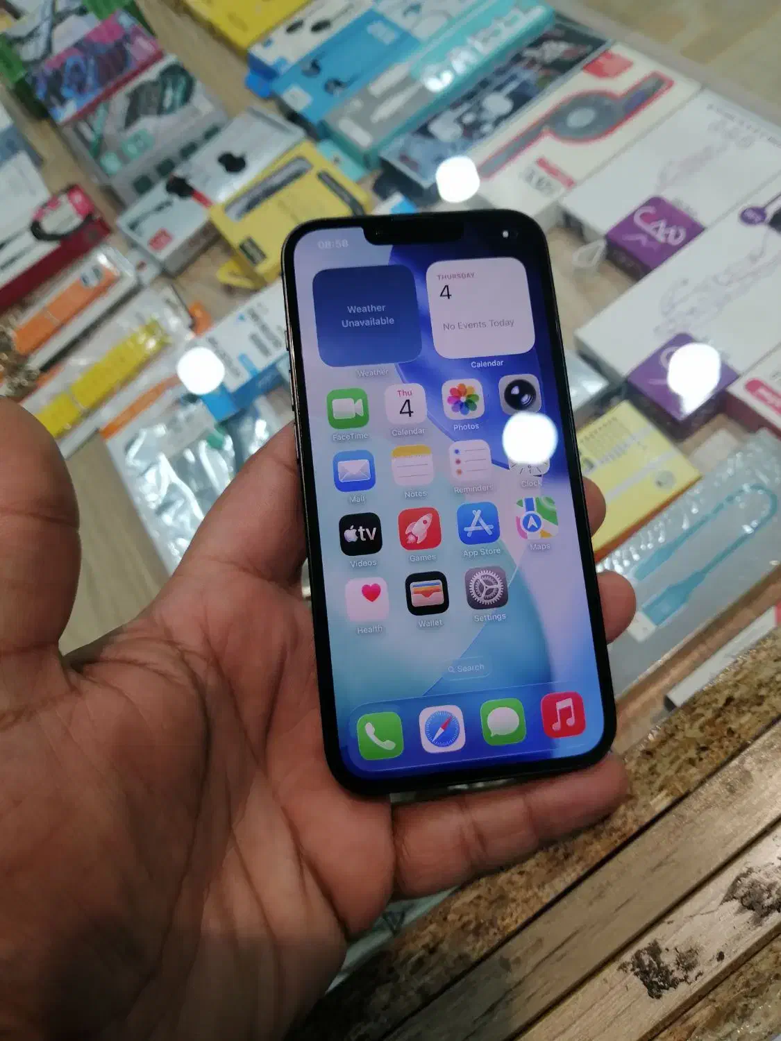 13نرمال بدون خط خش وبازشدگی|موبایل|رشت, منظریه|دیوار