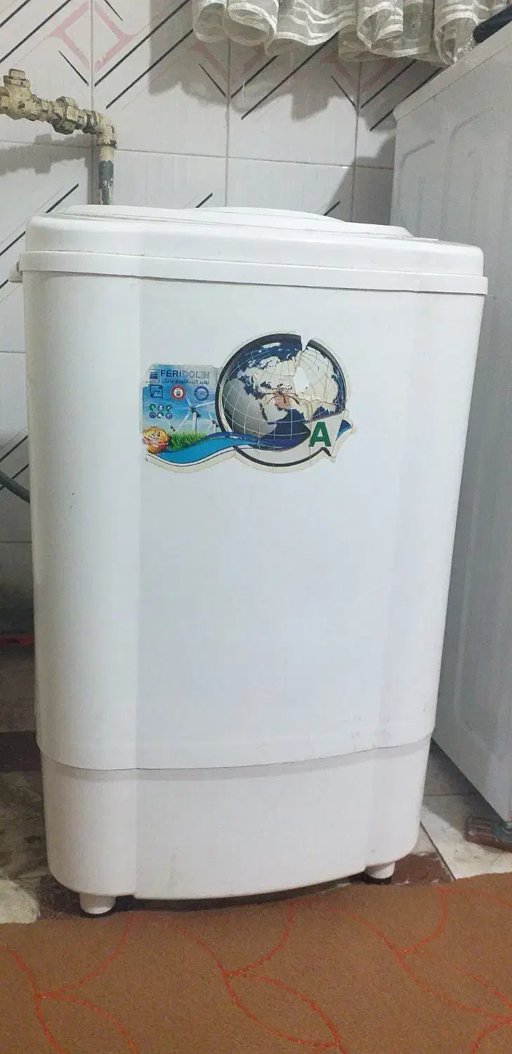 ماشین پتوشوی ولباس شوی مینیواش|ماشین لباسشویی و خشک‌کن لباس|الیگودرز, |دیوار