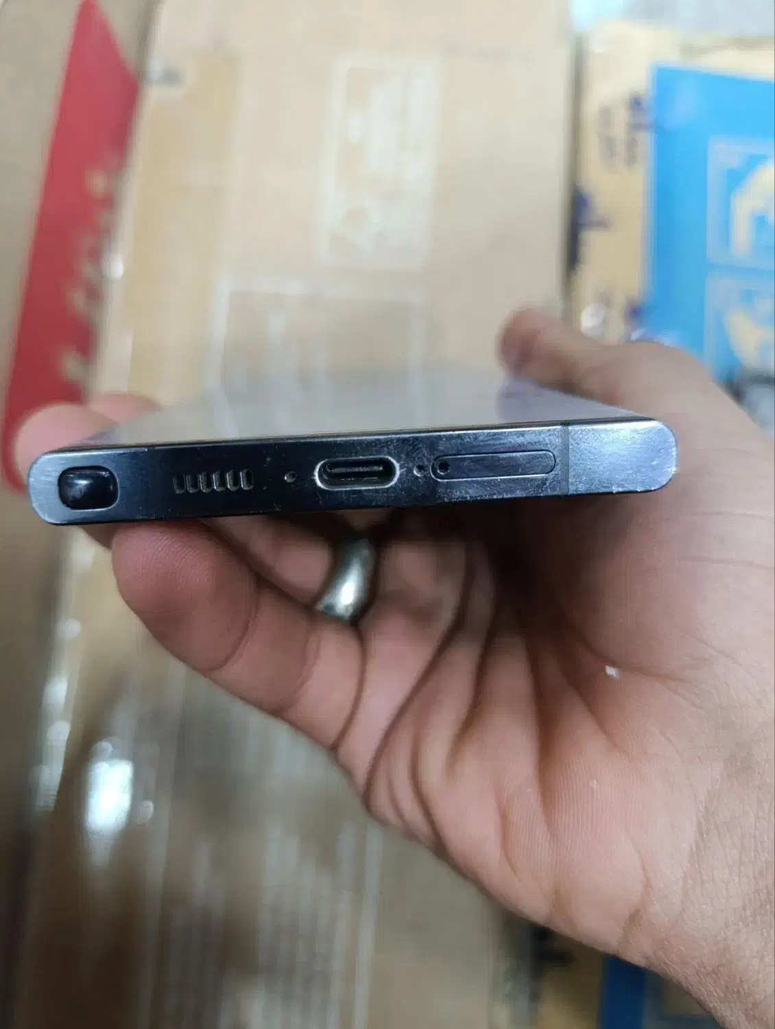 s23ultraازبغل‌یک‌لکه‌داره‌|موبایل|زاهدان, |دیوار