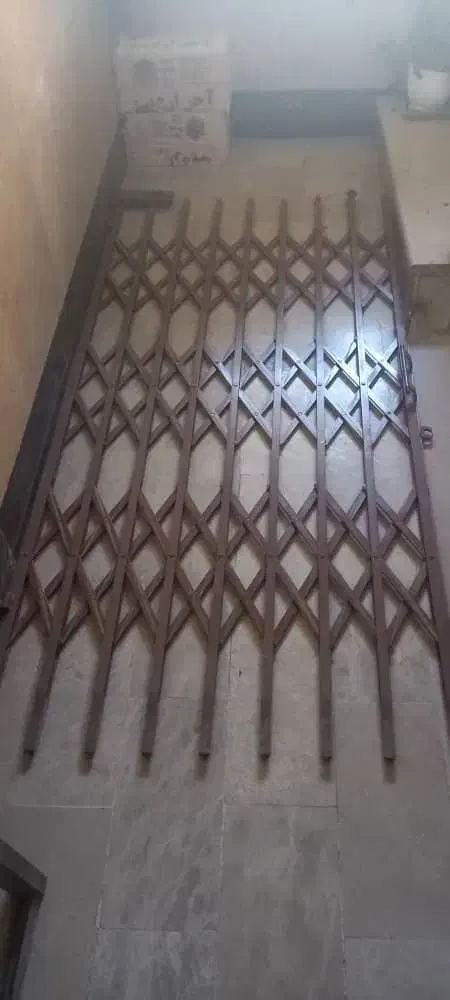 حفاظ آکاردئونی با قفل و چهارچوب|مصالح و تجهیزات ساختمان|تهران, بروجردی|دیوار