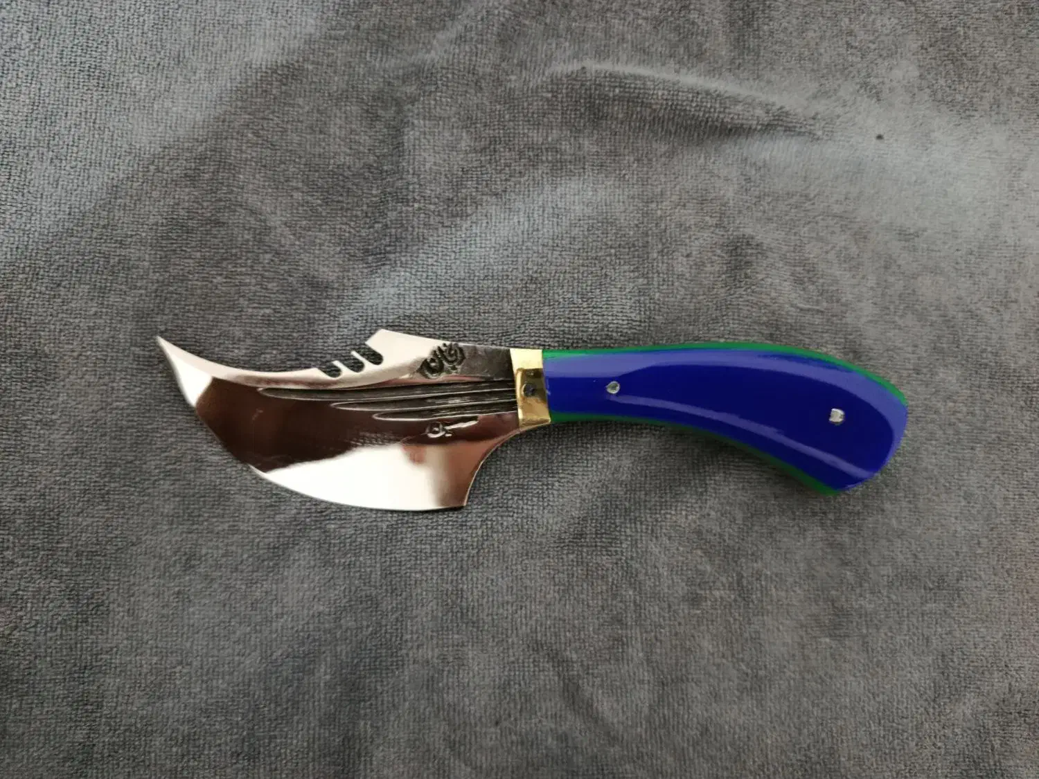 چاقو کسر|کلکسیون اشیاء عتیقه|بناب, |دیوار