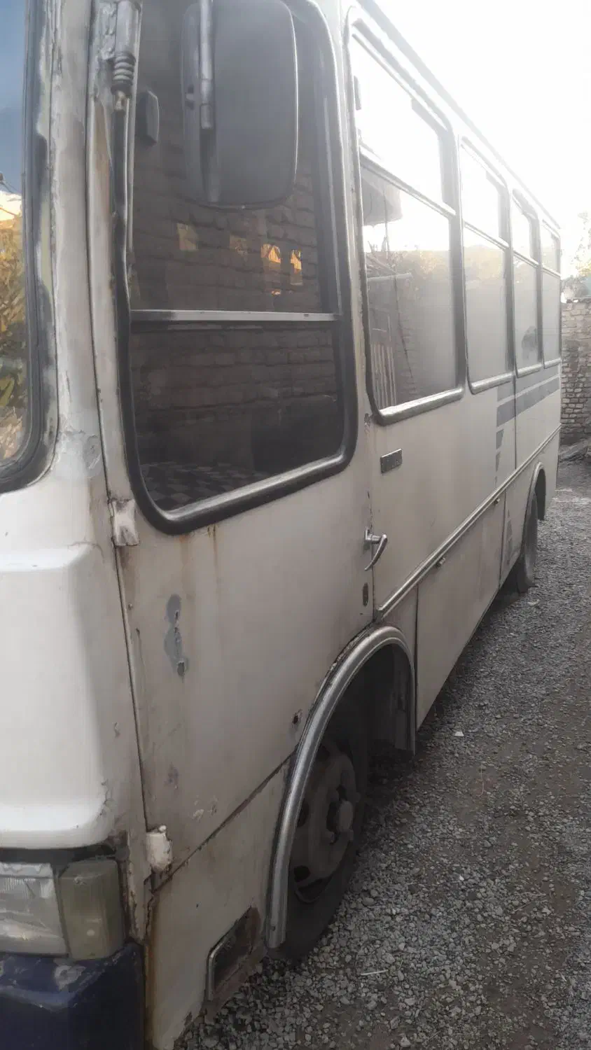 مینی بوس ایویکو|خودرو سنگین|جلین, |دیوار