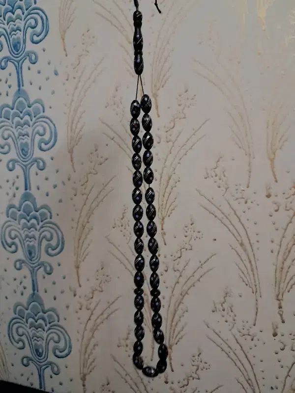 تسبیح یثر|کلکسیون اشیاء عتیقه|کرمانشاه, |دیوار