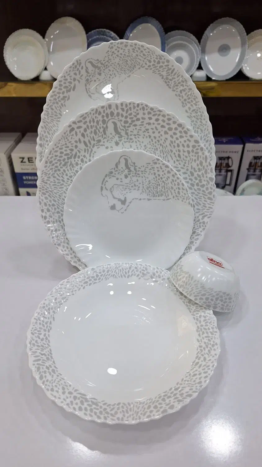 آرکوپال هایه ۲۵ پارچه در شانزده مدل|ظروف سرو و پذیرایی|تهران, شوش|دیوار