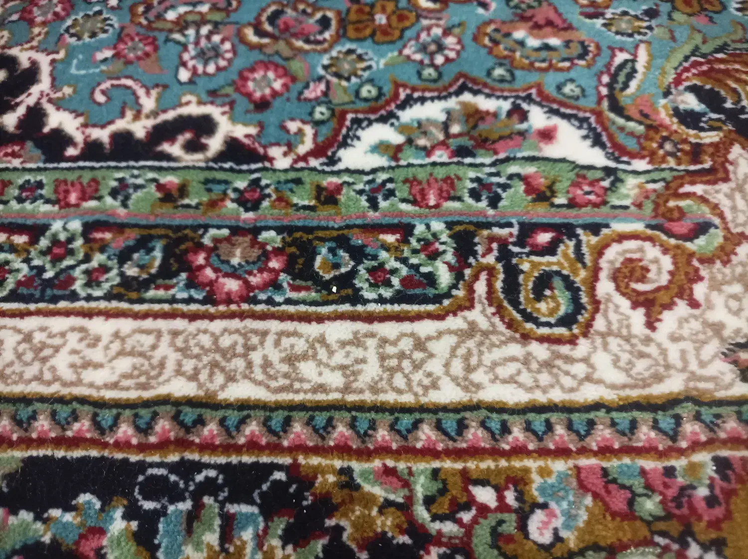 فرش مشهد ۱۲ متری فیروزه ای در حد نو|فرش|سمنان, |دیوار