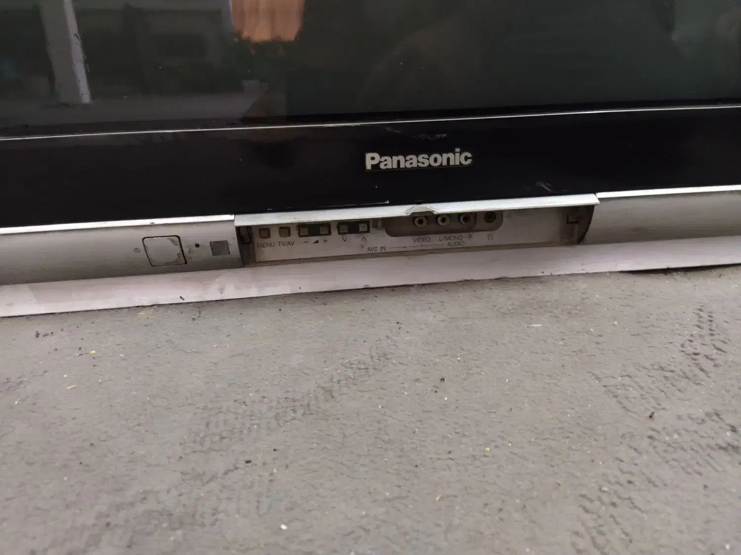 فروش تلویزیون 29اینچ واقعی|تلویزیون و پروژکتور|مشهد, گرجی علیا|دیوار