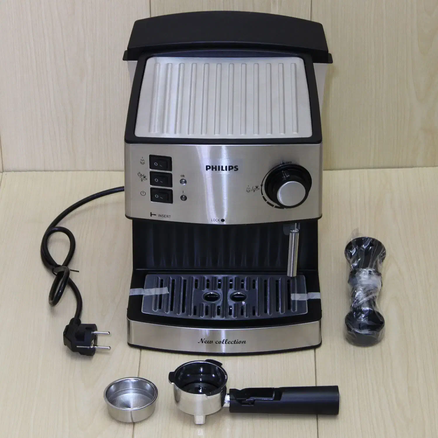 اسپرسو ساز فیلیپس ( آک کار نکرده)|سماور، چایساز، قهوهساز|شاهینشهر, فیض|دیوار