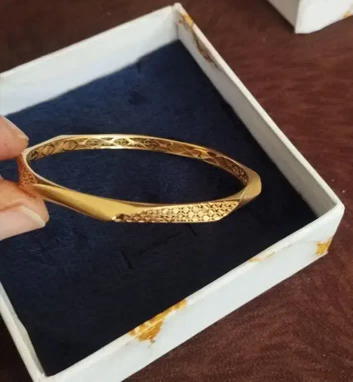 طلا|جواهرات|جهرم, |دیوار