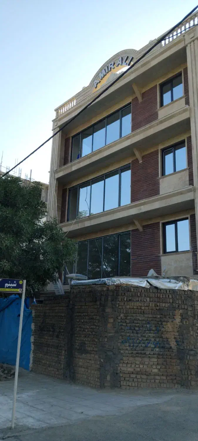 تولیدتعمیرات پنجرهای دوجداره یوپی وی سی|خدمات پیشه و مهارت|بروجرد, |دیوار