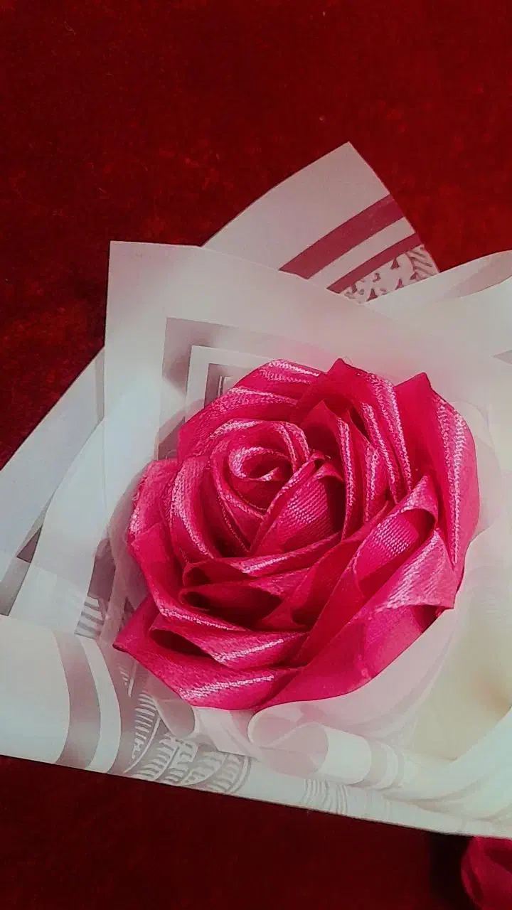 دسته گل|گل مصنوعی|شهرکرد, |دیوار