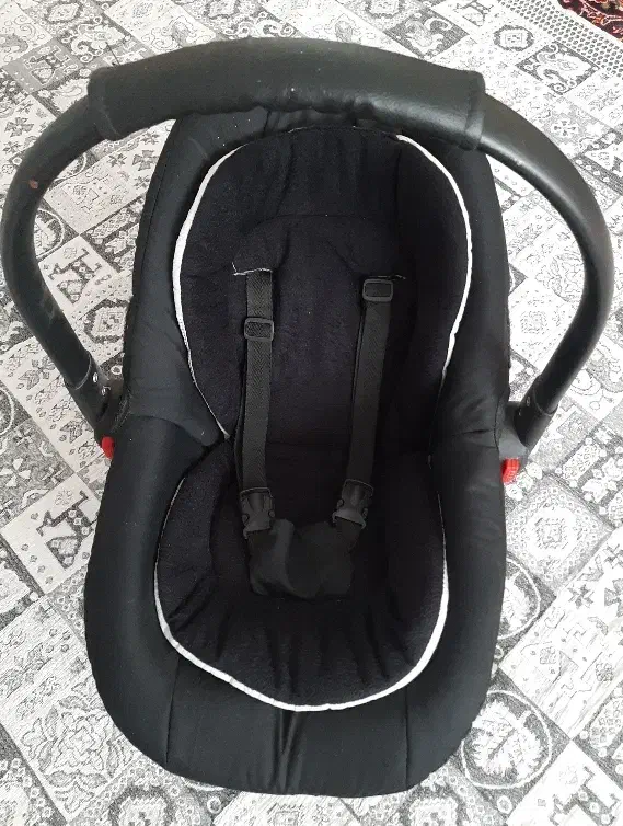 کریر|کالسکه و لوازم جانبی|میانه, |دیوار