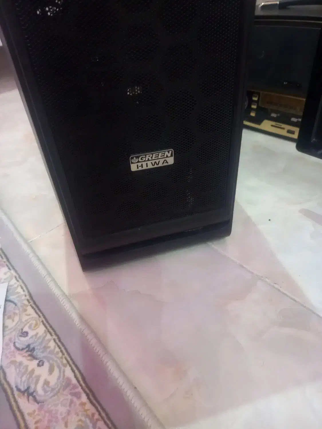 کامپیوتر درحد نو کامل|رایانه رومیزی|سنندج, |دیوار