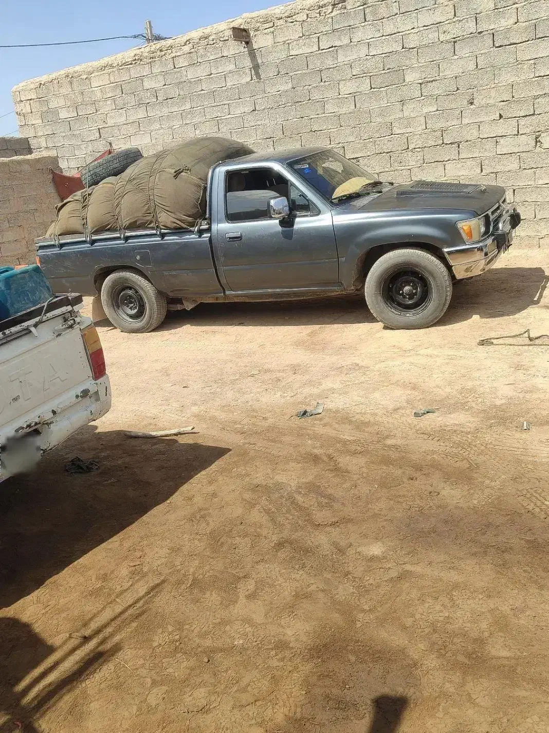 تویتاهایلوکس92|خودرو سواری و وانت|زاهدان, |دیوار