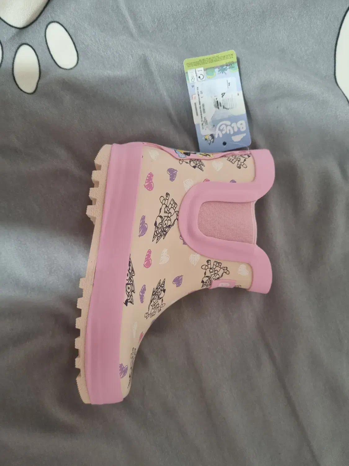 رِین بوت|کفش و لباس بچه|لاهیجان, حزین|دیوار