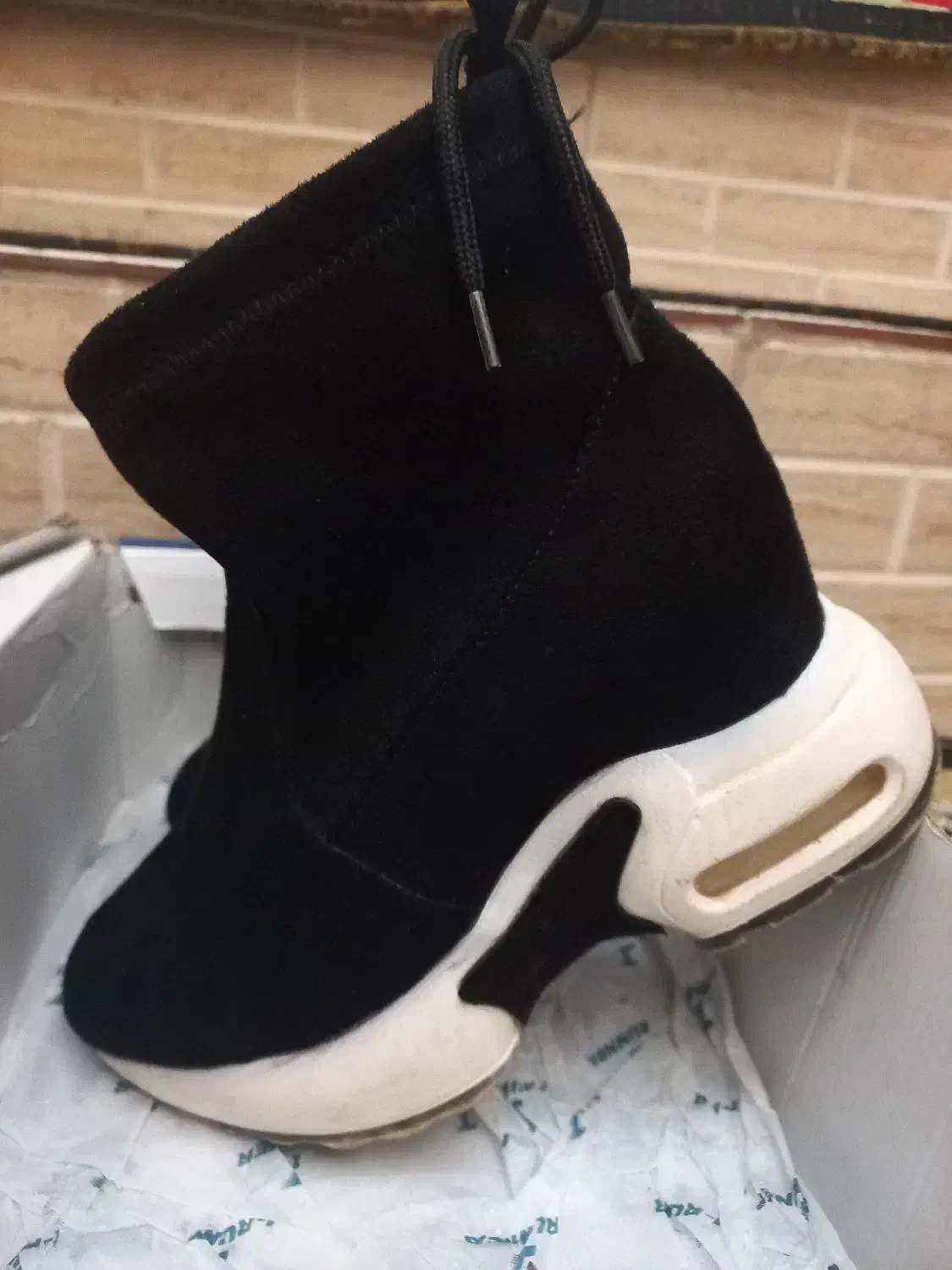 نیم بوت جیر ،سایز ۳۷ کاملا سالم|کیف، کفش، کمربند|لشت نشا, |دیوار