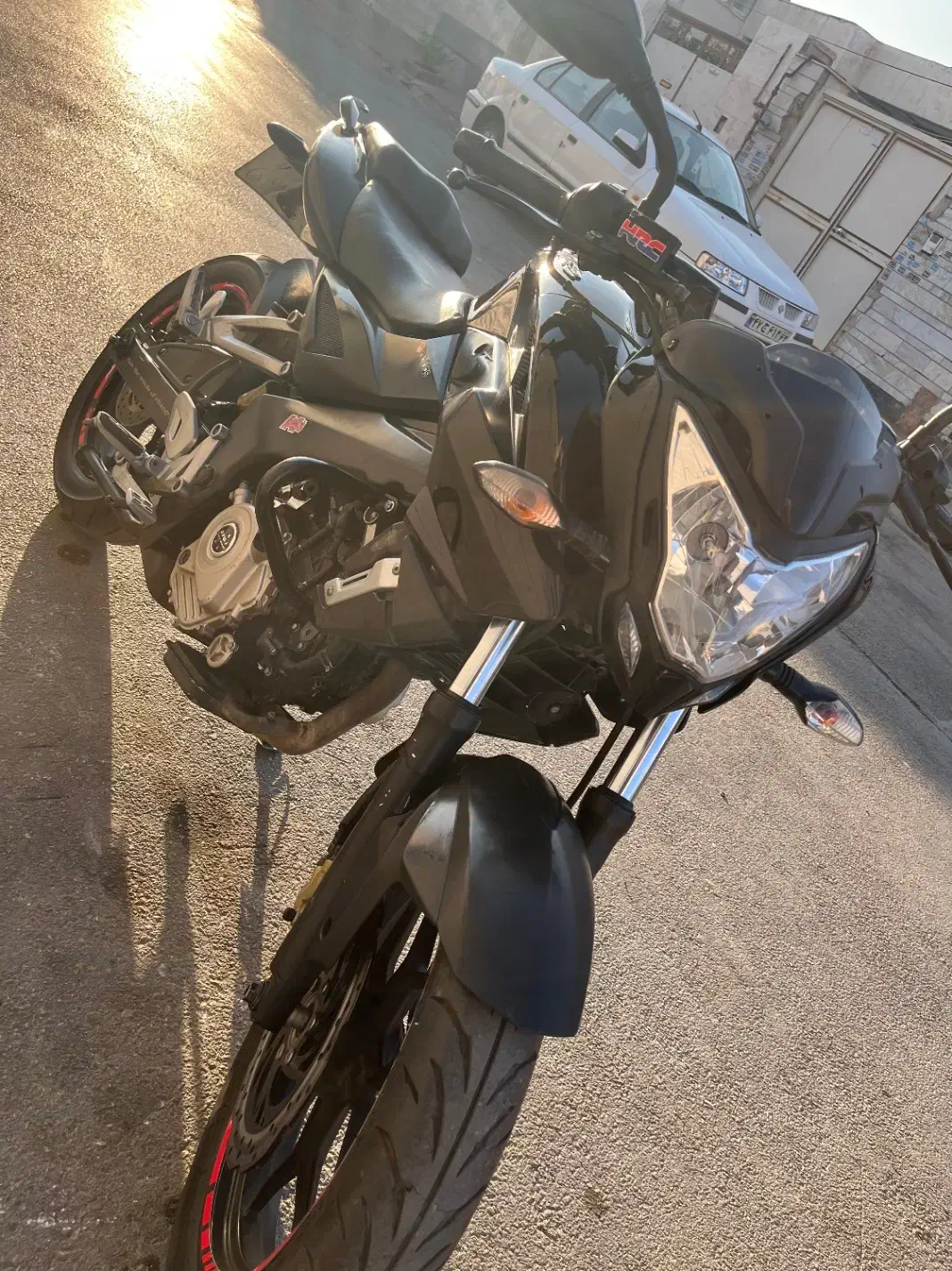 ns200|موتورسیکلت|شیراز, لاله|دیوار