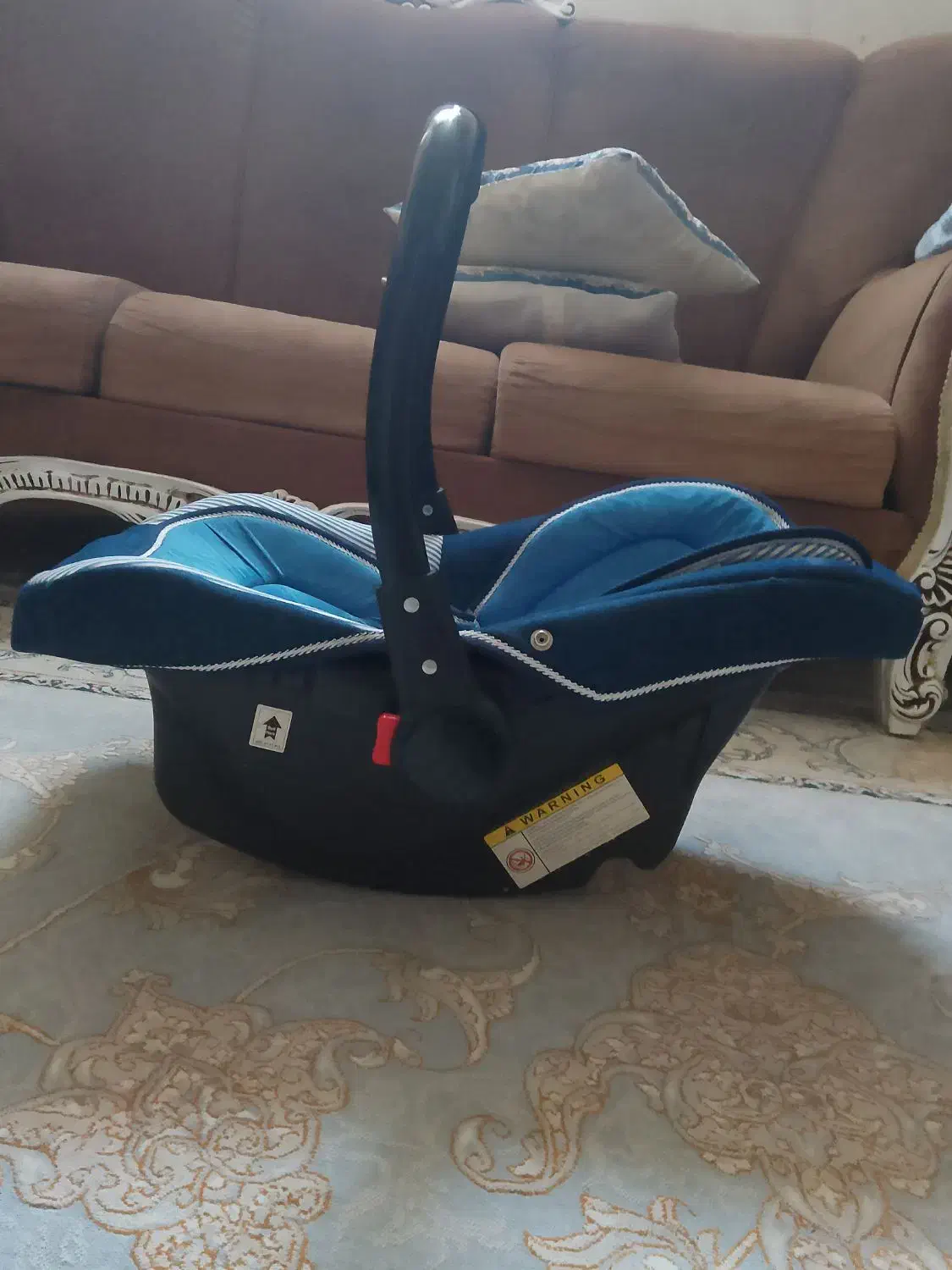 کریر در حد نو|کالسکه و لوازم جانبی|شاهین‌شهر, شهرک گلدیس|دیوار