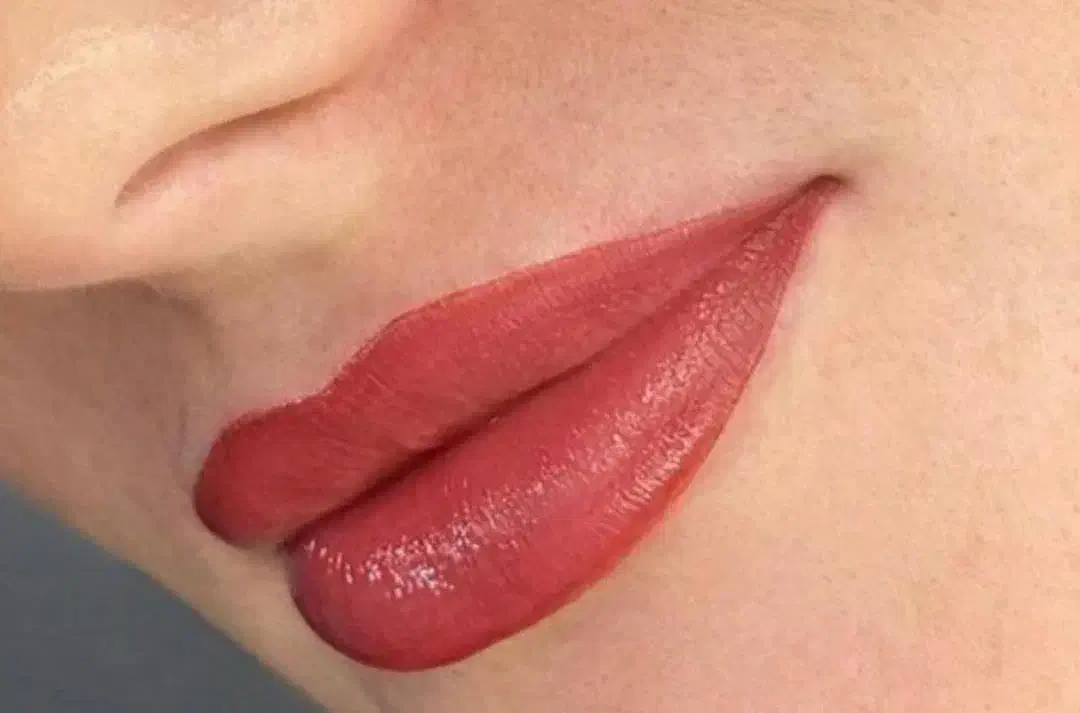 شیدینگ لب همراه با آبرسانی با قیمت استثنایی|خدمات آرایشگری و زیبایی|مبارکه, |دیوار