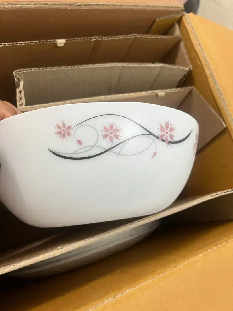 آرکوپال ۲۶ پارچه|ظروف سرو و پذیرایی|پاکدشت, پارچین|دیوار