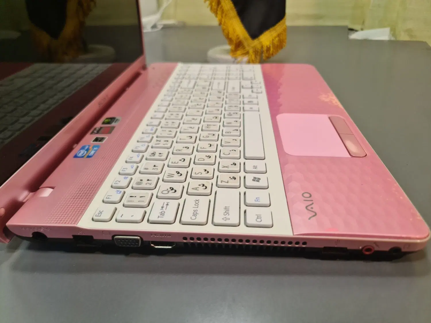 Sony vaioسونی|رایانه همراه|تهران, فلسطین (میدان انقلاب)|دیوار