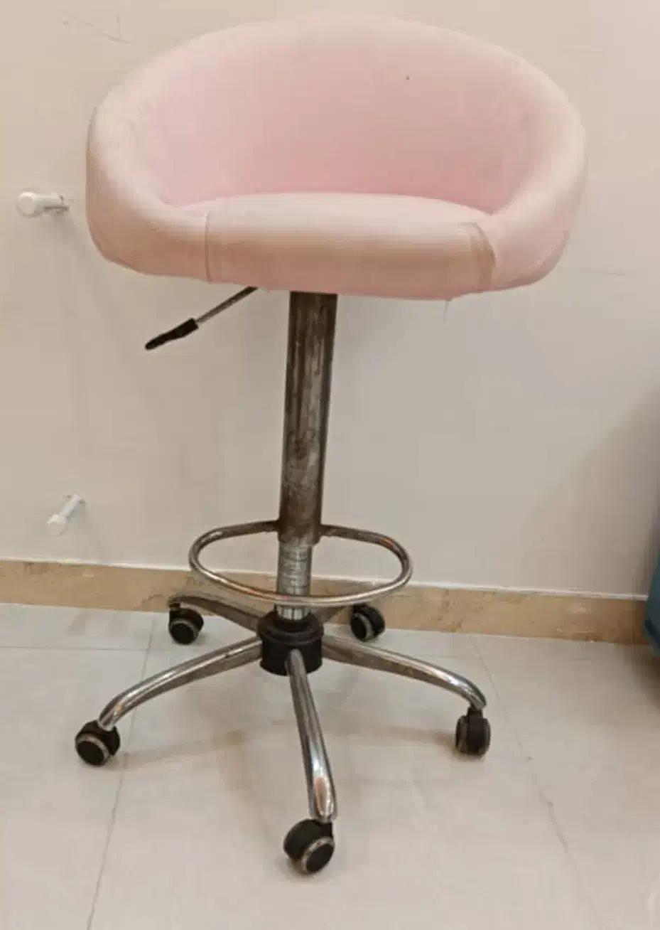 صندلی سالنی|صندلی و نیمکت|رشت, گیل|دیوار